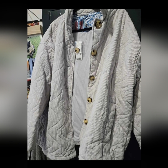 Urban Outfitters Jackets & Blazers - Urban Outfitters Nwt Quilted Linned Jacket XXL